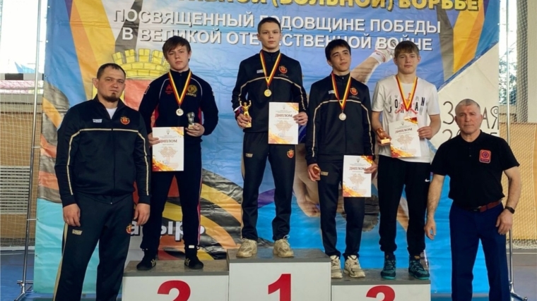 Республиканский турнир по спортивной борьбе среди юношей, посвященный годовщине Победы в Великой Отечественной Войне